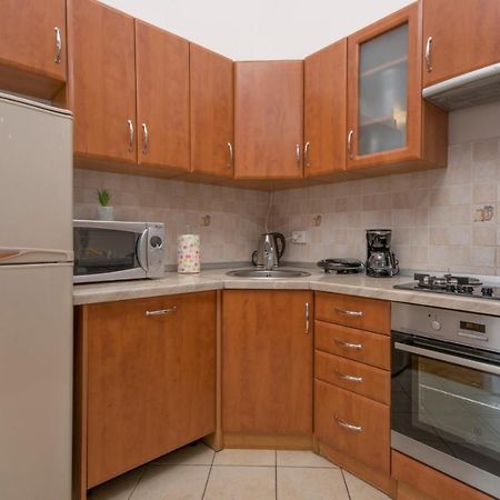 City Centre Sea View Apartment Pula Extérieur photo